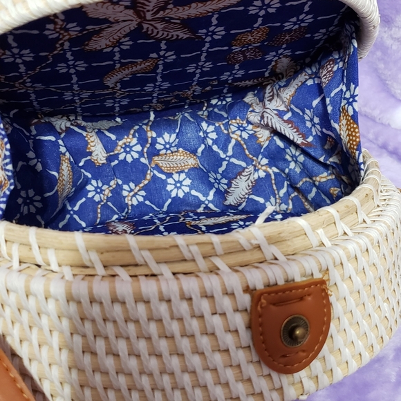 Rattan made bag - Picture 3 of 6